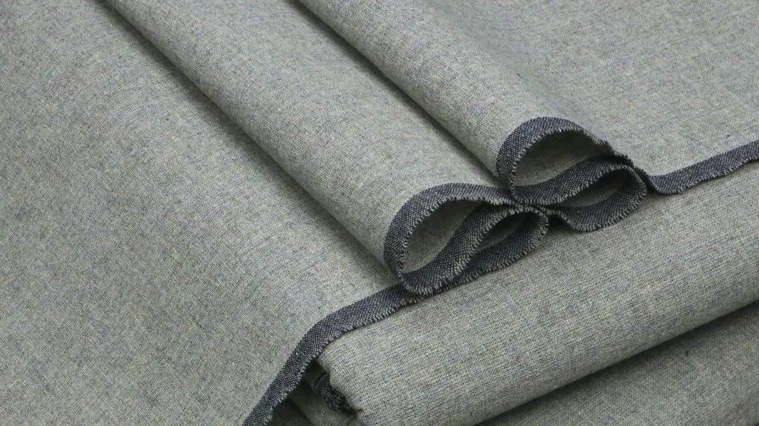 Men’s Unstitched Khaddar Plain Suit - Image 2